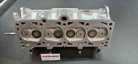 Gereviseerde cilinderkop 8V carburateur mechanische klepstoters 026103373 F compleet