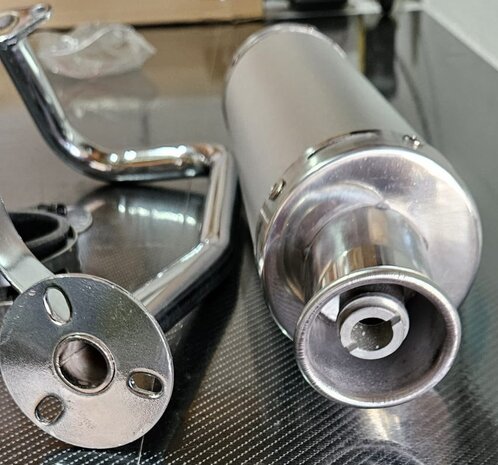 Sportuitlaatset 50 cc scooter zilver