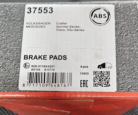 Nieuwe set remblokken Crafter, Vito, Viano