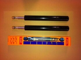 Set schokdemper patronen Golf 2 Set schokdemper patronen Golf 2